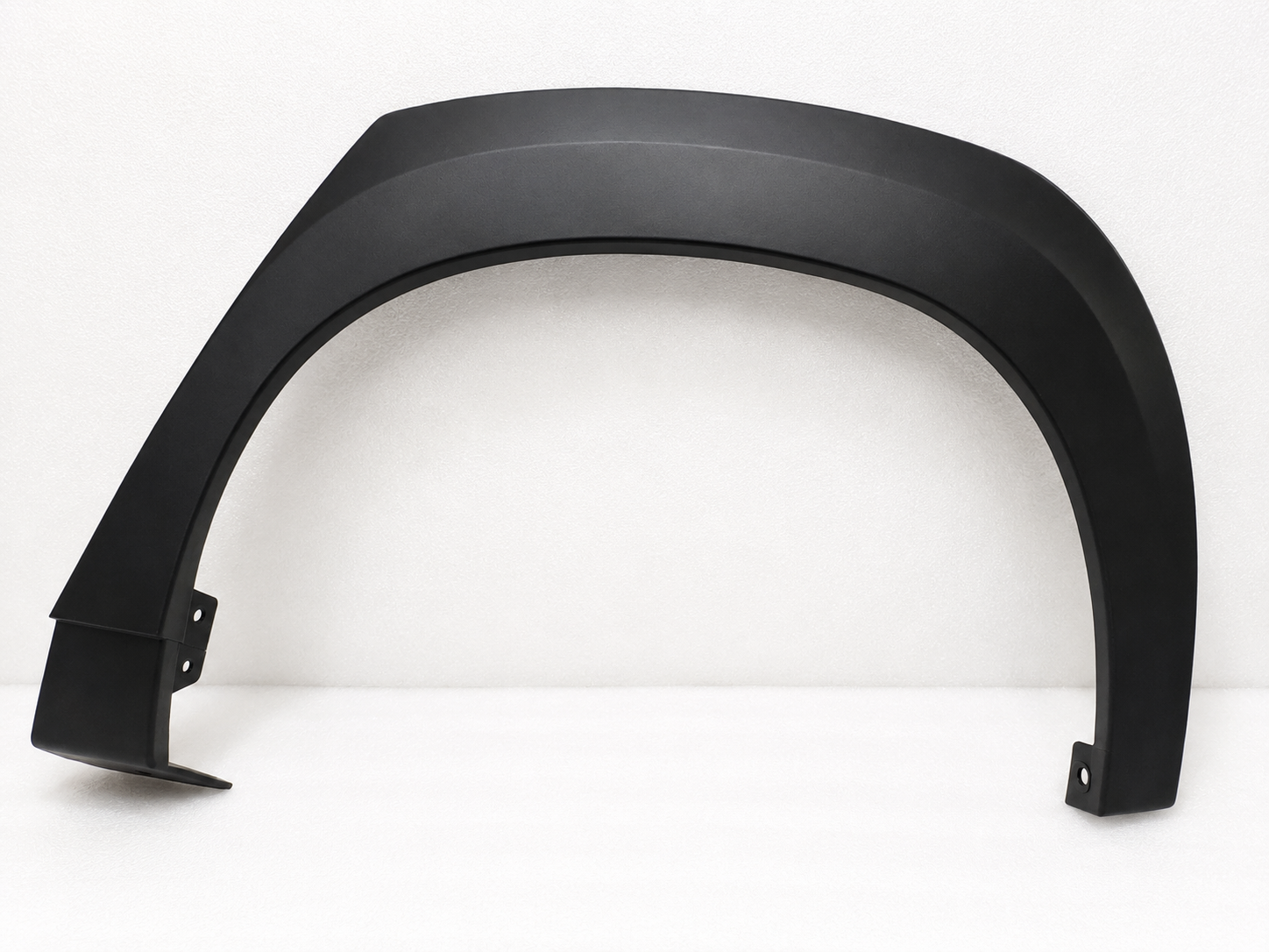 Elarg Arriere Mahindra KUV100 Gh - 0108EAZ01000N